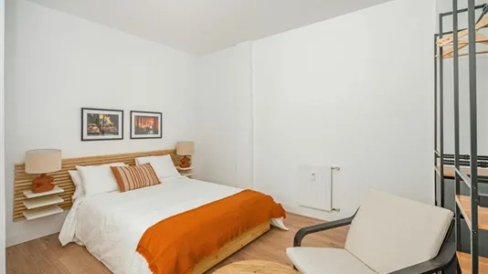 Rooms in Madrid Chamberí - photo 4