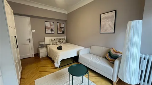 Rooms in Bilbao - photo 5