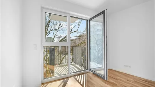 Apartments in Berlin Lichtenberg - photo 5