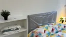 Room for rent, Turin, Piemonte, &lt;span class=&quot;blurred street&quot; onclick=&quot;ProcessAdRequest(9412413)&quot;&gt;&lt;span class=&quot;hint&quot;&gt;See streetname&lt;/span&gt;[xxxxxxxxxxxxx]&lt;/span&gt;