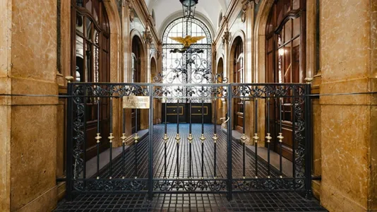 Apartments in Turin - photo 4