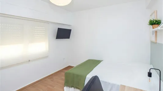Rooms in Valencia Extramurs - photo 4