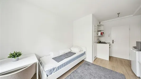 Apartments in Location is not specified - photo 4