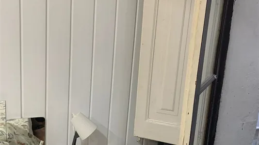 Rooms in Barcelona Ciutat Vella - photo 6