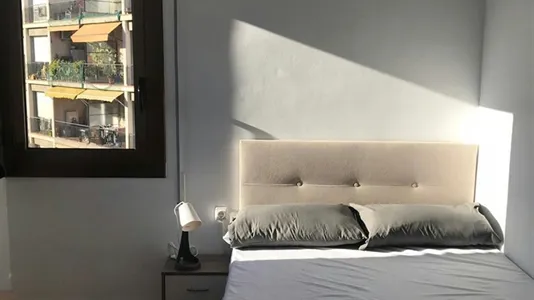 Rooms in Barcelona Eixample - photo 4