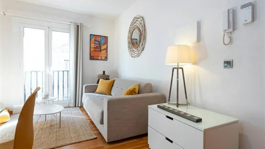 Apartments in Barcelona Ciutat Vella - photo 5