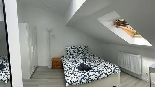 Rooms in Charleroi - photo 3