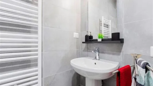 Rooms in Milano Zona 5 - Vigentino, Chiaravalle, Gratosoglio - photo 7