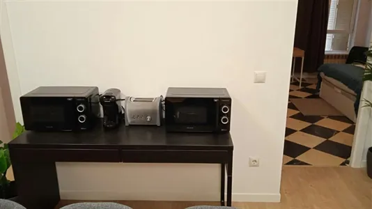 Rooms in Madrid Centro - photo 9