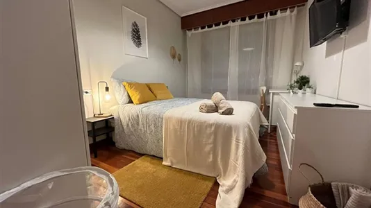 Rooms in Bilbao - photo 6