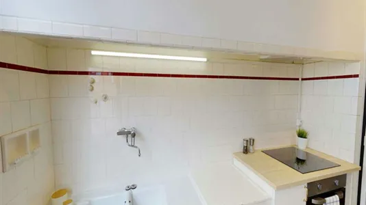 Rooms in Toulouse - photo 9