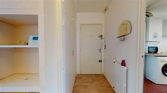 Apartments in Toulouse - photo 7