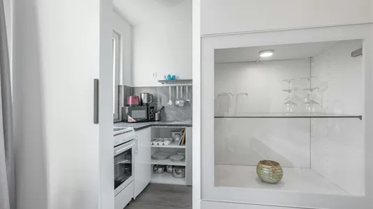 Apartments in Dusseldorf - photo 10