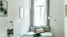 Room for rent, Budapest Terézváros, Budapest, &lt;span class=&quot;blurred street&quot; onclick=&quot;ProcessAdRequest(8136973)&quot;&gt;&lt;span class=&quot;hint&quot;&gt;See streetname&lt;/span&gt;[xxxxxxxxxxxxx]&lt;/span&gt;