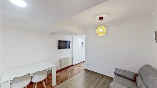 Rooms in Zaragoza - photo 5