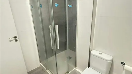 Rooms in Valencia Ciutat Vella - photo 7