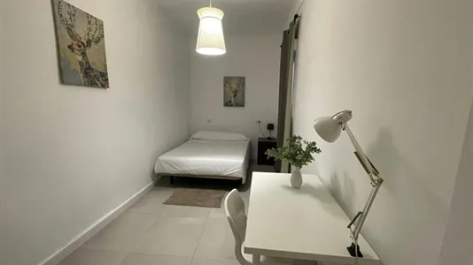 Rooms in El Fontanal - photo 9