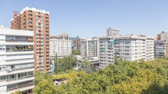 Rooms in Madrid Centro - photo 10