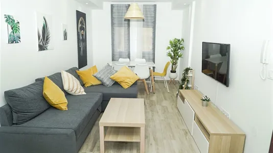 Rooms in Málaga - photo 6