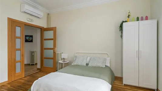 Rooms in Madrid Salamanca - photo 4