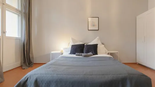 Rooms in Berlin Friedrichshain-Kreuzberg - photo 3