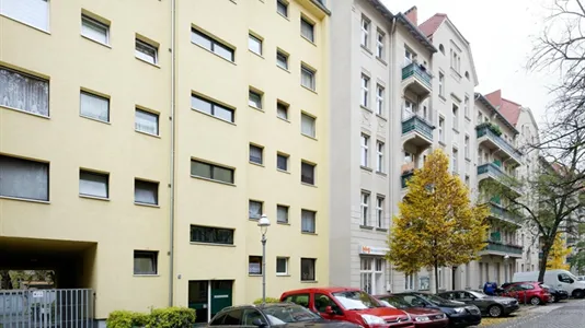 Rooms in Berlin Mitte - photo 10