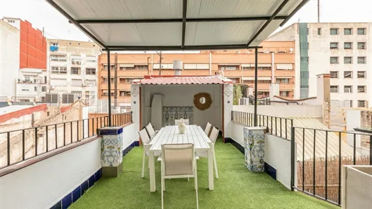 Rooms in Valencia L'Eixample - photo 4