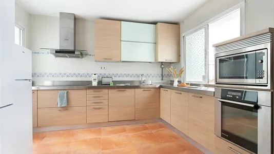 Rooms in Madrid Chamberí - photo 8