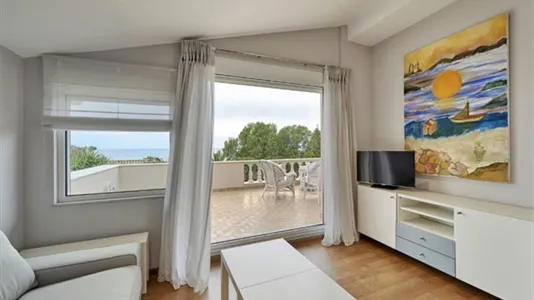 Apartments in Kropia - photo 9