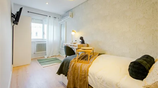 Rooms in Madrid Chamartín - photo 10