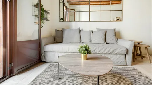Apartments in Barcelona Ciutat Vella - photo 8