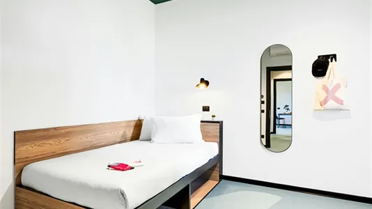 Apartments in Modena - photo 4