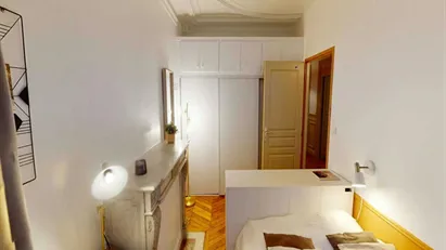 Room for rent in Paris 8ème arrondissement, Paris
