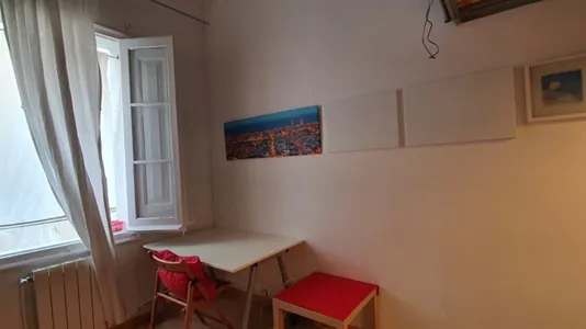 Rooms in Barcelona Ciutat Vella - photo 7