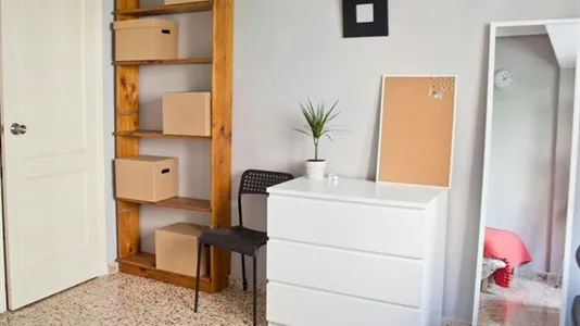 Rooms in Valencia Algirós - photo 7