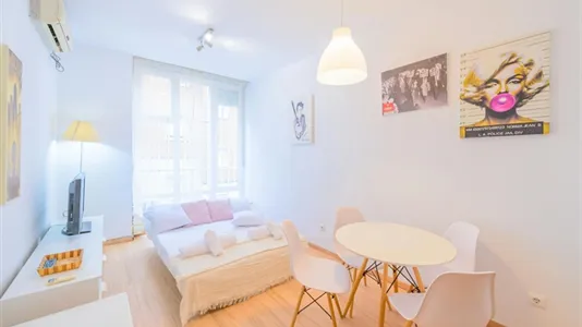Apartments in Madrid Fuencarral-El Pardo - photo 1