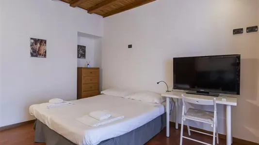 Apartments in Milano Zona 5 - Vigentino, Chiaravalle, Gratosoglio - photo 4