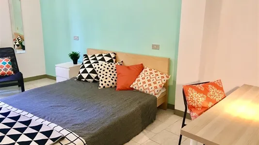 Rooms in Florence - photo 9