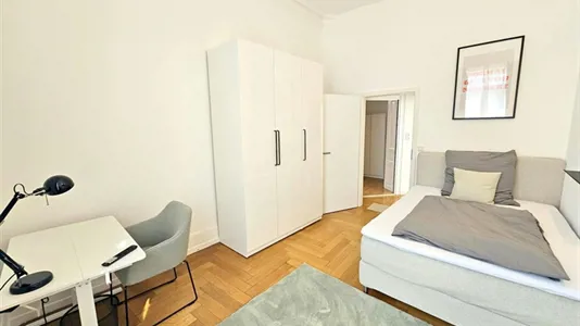Rooms in Location is not specified - photo 3