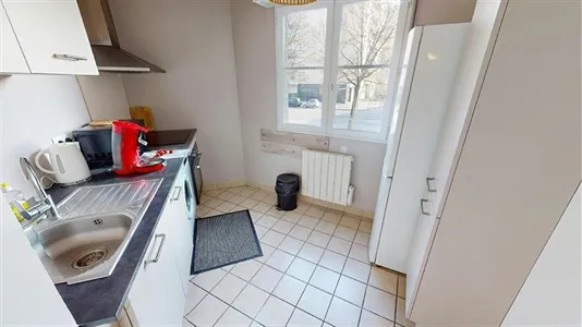 Rooms in Grenoble - photo 6