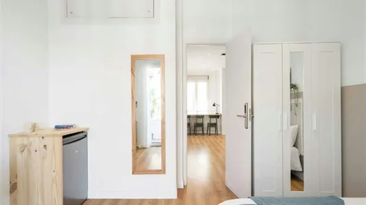 Rooms in Madrid Retiro - photo 4