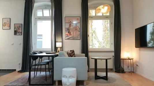 Apartments in Berlin Mitte - photo 1