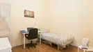 Room for rent, Lisbon (region), &lt;span class=&quot;blurred street&quot; onclick=&quot;ProcessAdRequest(11049007)&quot;&gt;&lt;span class=&quot;hint&quot;&gt;See streetname&lt;/span&gt;[xxxxxxxxxxxxx]&lt;/span&gt;