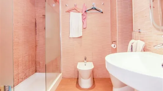 Rooms in Valencia Ciutat Vella - photo 4