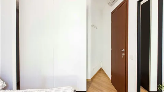 Rooms in Milano Zona 5 - Vigentino, Chiaravalle, Gratosoglio - photo 7