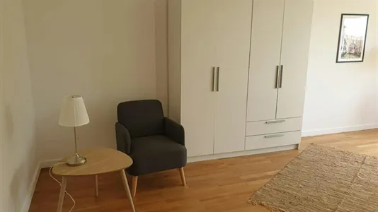 Rooms in Lyon - photo 2