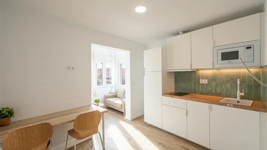 Apartments in Los Claveles - photo 3