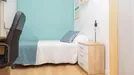 Room for rent, Zaragoza, Aragón, &lt;span class=&quot;blurred street&quot; onclick=&quot;ProcessAdRequest(9271324)&quot;&gt;&lt;span class=&quot;hint&quot;&gt;See streetname&lt;/span&gt;[xxxxxxxxxxxxx]&lt;/span&gt;