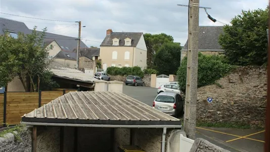Houses in Angers - photo 6