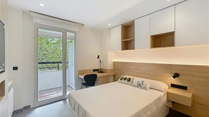 Room for rent in Madrid Fuencarral-El Pardo, Madrid